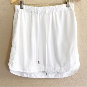 Banana Republic White Skirt